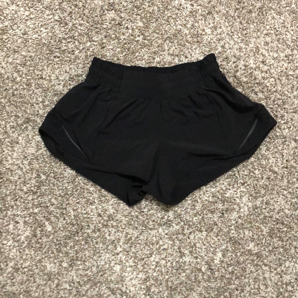 Lululemon hotty hot shorts great condition